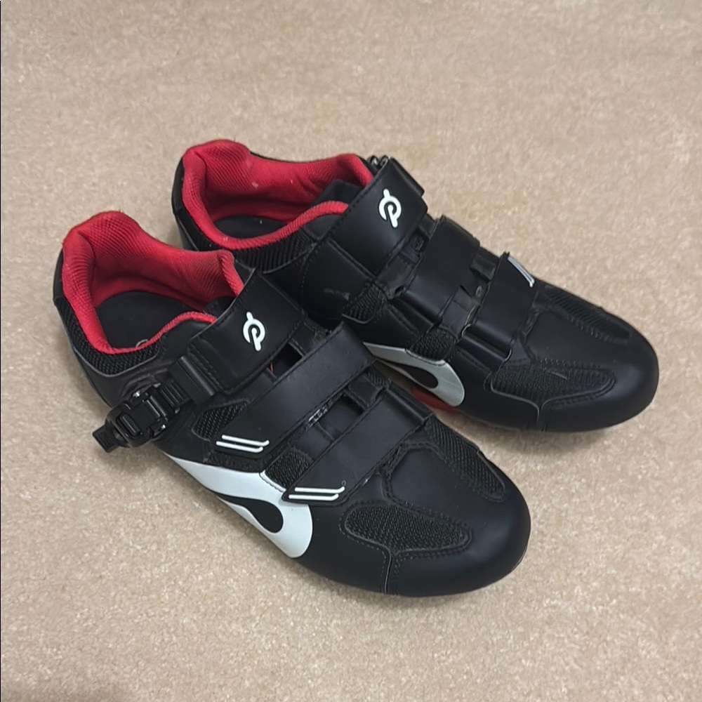 Men's Black and Red Cycling Shoes